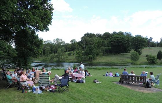 Picnic at Staunton Harold